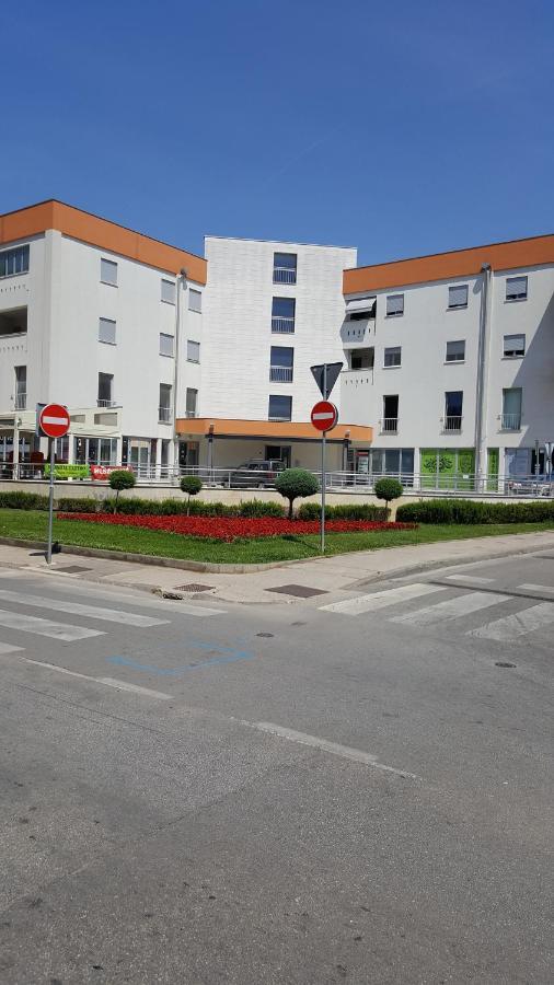 Apartman Vip, With Free Garage Parking Pula Luaran gambar