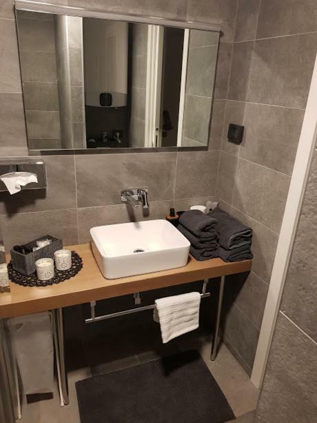 Apartman Vip, With Free Garage Parking Pula Luaran gambar